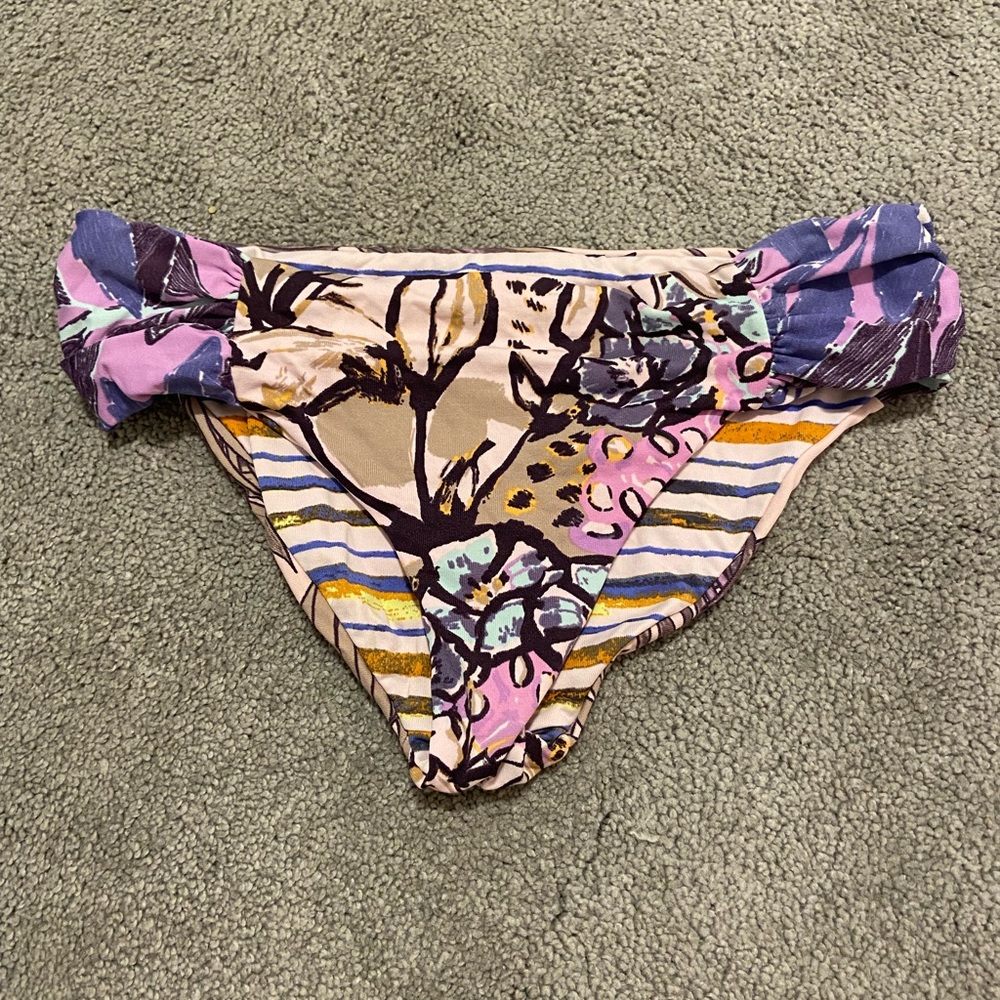 MAAJI girls size 12 bikini bottoms